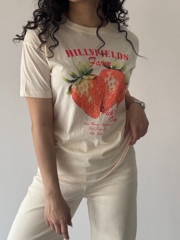 تیشرت وارداتی توت فرنگی🍓